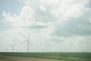 Illinois wind vs solar